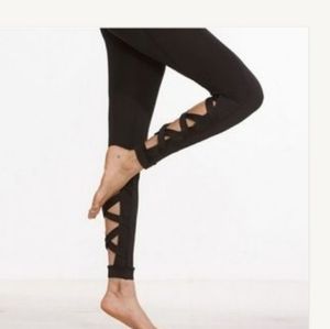Yogalicious Black Ankle Tight